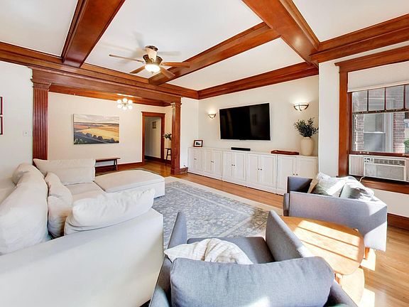 4th image of 5525 S Cornell Ave #4