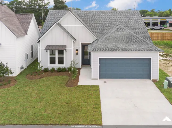 1715 Seawolf Dr, Baton Rouge, LA 70810