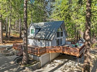 4411 Lakeridge Dr, Pollock Pines, CA 95726