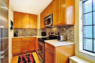 Rented by City Connections Realty