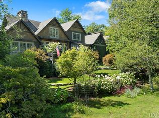 494 Country Club Dr, Highlands, NC 28741