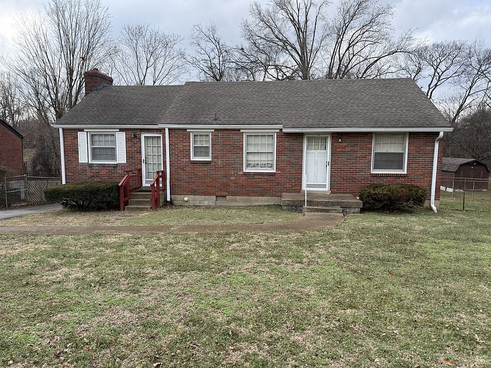 1st image of 212 Blanchard Pl