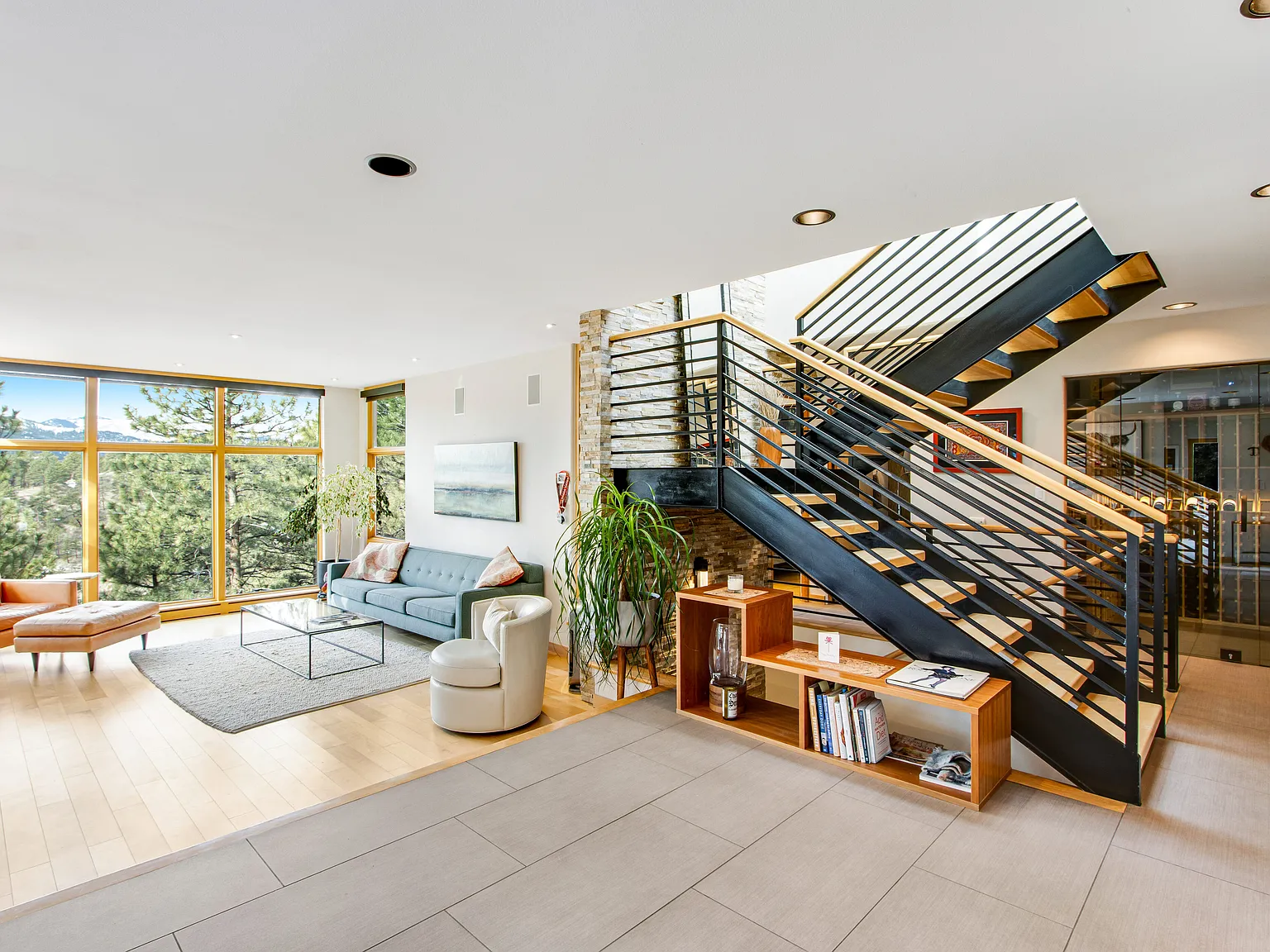 141 Poorman Rd — Photo 4