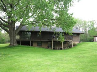 N94W20510 Schlei Rd, Menomonee Falls, WI 53051