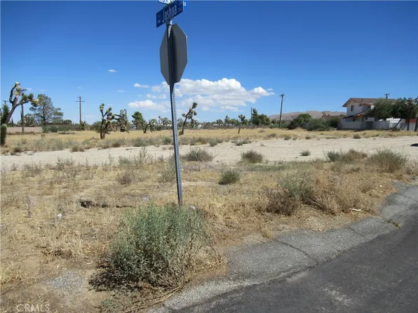 7331 Joshua Ln, Yucca Valley, CA 92284