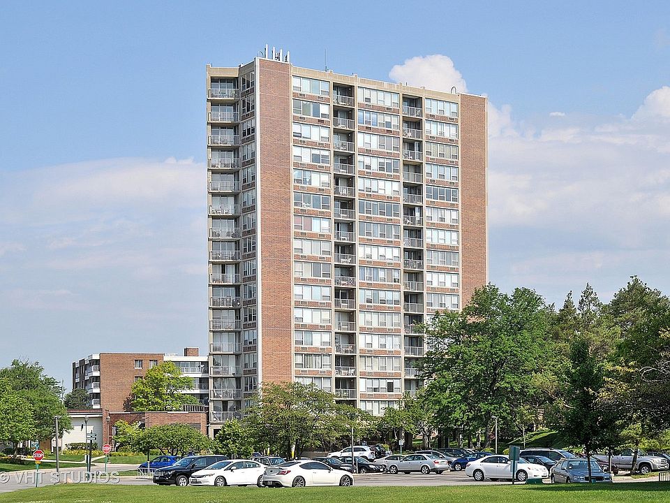 1st image of 3925 Triumvera Dr APT 12G