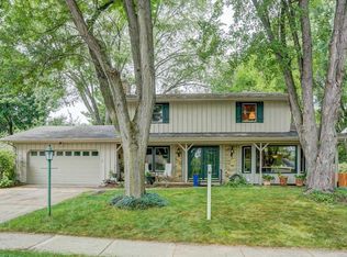 3118 Todd Dr, Madison, WI 53713