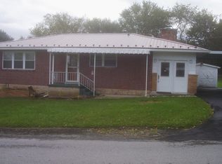 169 Shaker Ln, Princeton, WV 24740