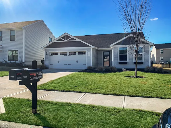 9858 Oakmont East Dr, Pendleton, IN 46064