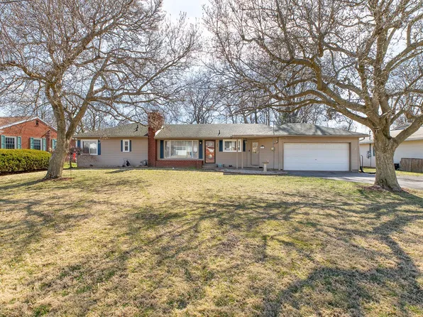 273 Hi Pointe Pl, East Alton, IL 62024