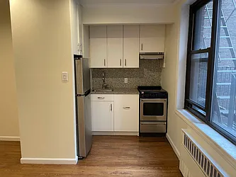 Rented by Eric Goodman Realty Corp