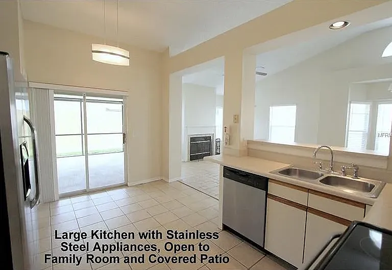 11870 Branch Mooring Dr — Photo 3