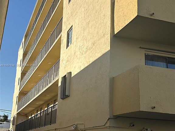 2nd image of 1334 Collins Ave APT 204
