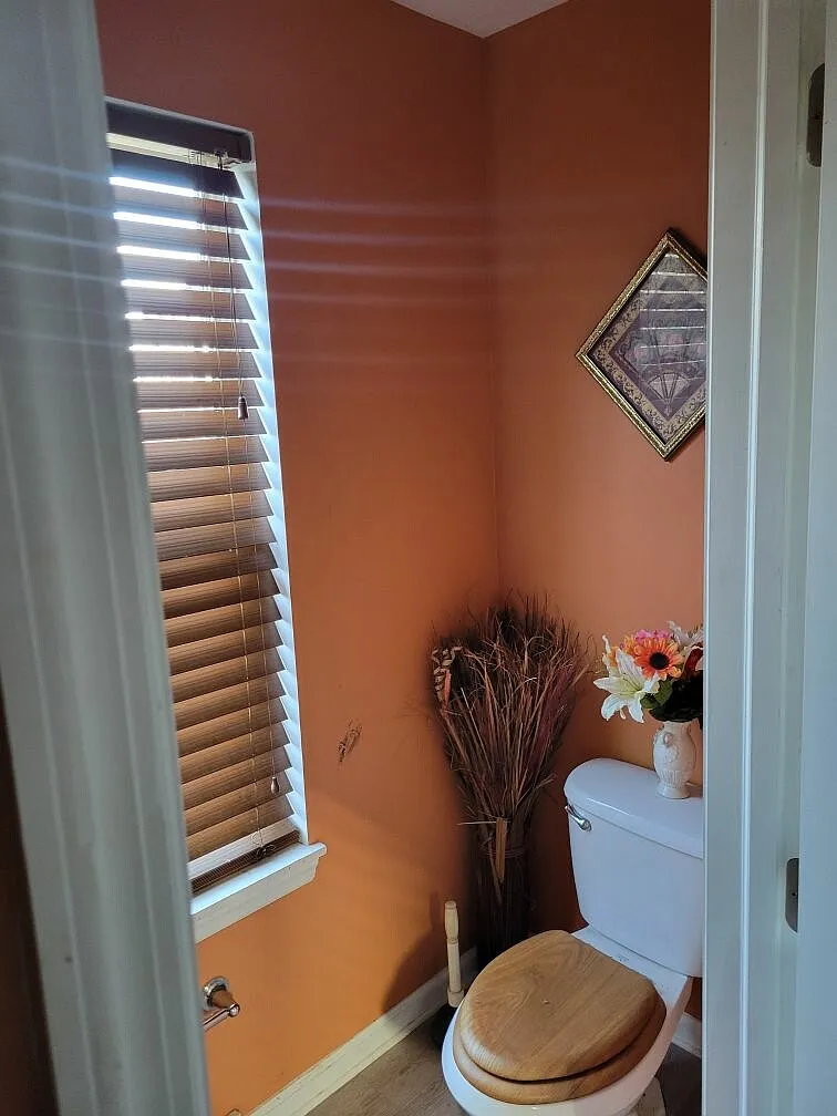 3 bed, 1.0 bath, 1540 sqft, $1,450 — Photo 2