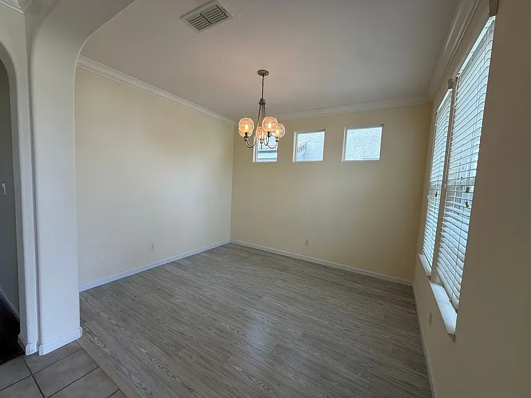 4724 Millner Way — Photo 2