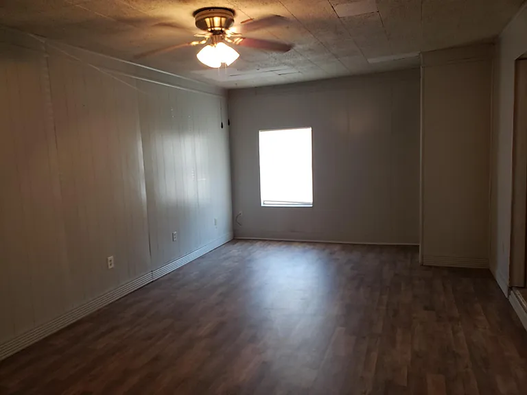 1041 Elk St — Photo 17