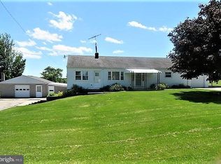 35 Basehoar School Rd, Littlestown, PA 17340