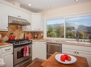 3980 S Blackwood St, Thousand Oaks, CA 91320
