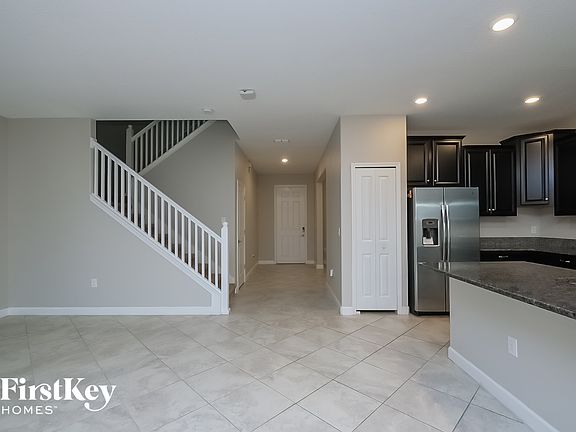 4th image of 9716 Ivory Dr