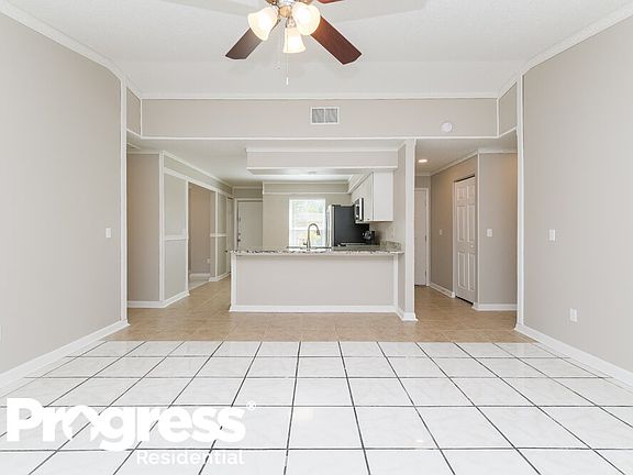 5th image of 1064 Bridlewood Way