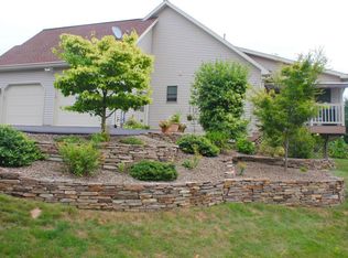 6 Bond Ln, Bloomsburg, PA
