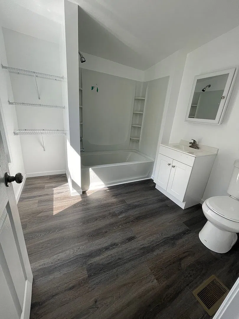 Charming 3-Bedroom Home for Rent in Slatington, PA Convenient Location! — Photo 4