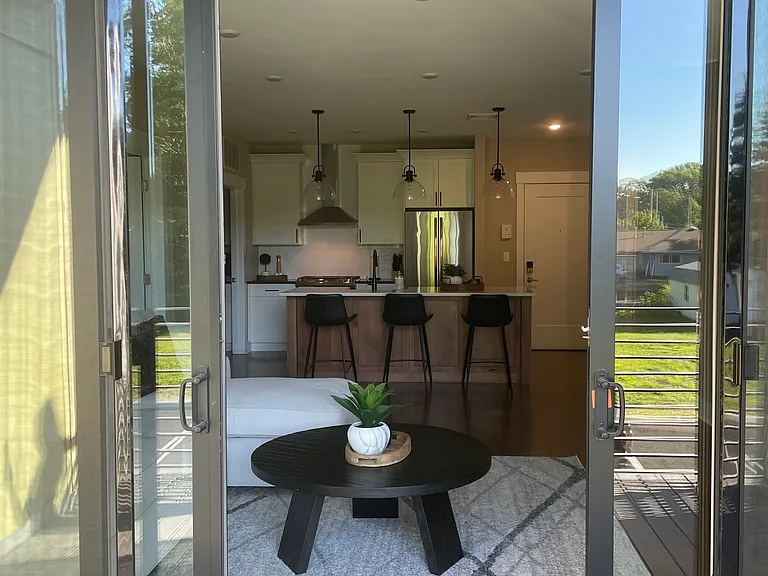 116 West Ave #203 — Photo 8