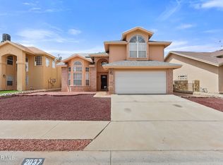 2037 Shadow Ridge Dr, El Paso, TX 79938