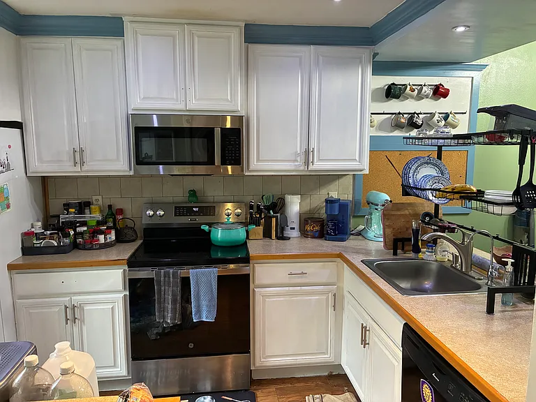 441 Prestwick Pl — Photo 3