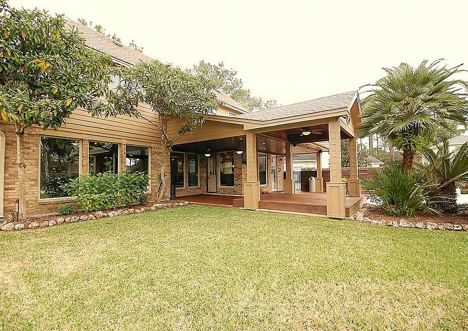1st image of 206 Charleston Dr