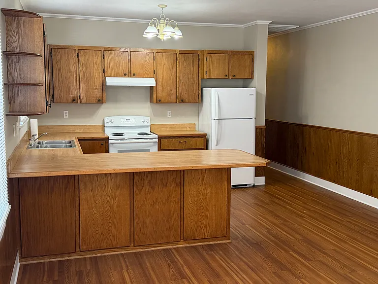 206 Williams Ave #B — Photo 11