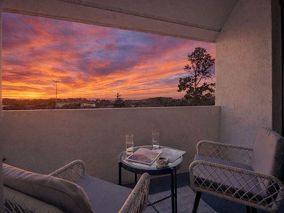2nd image of 500 Glenwood Cir APT 537