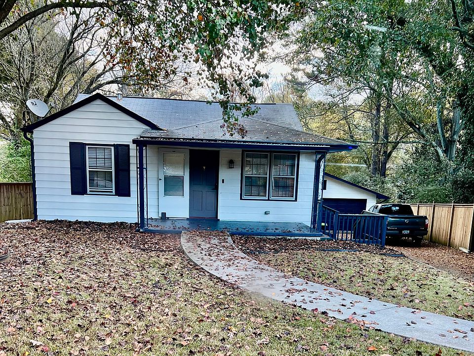 1st image of 1681 Pitner Dr SE