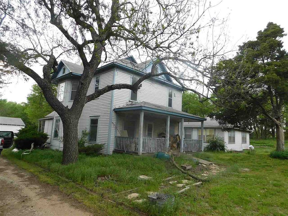 1st image of 12429 N 143rd St E