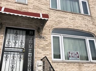 1356 W 32nd St, Chicago, IL 60608