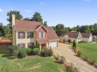 129 Southern Magnolia Ln, Rex, GA 30273