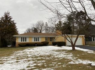 2314 Linden Leaf Dr, Glenview, IL