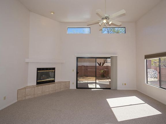 3rd image of 8422 N Hanks Pl