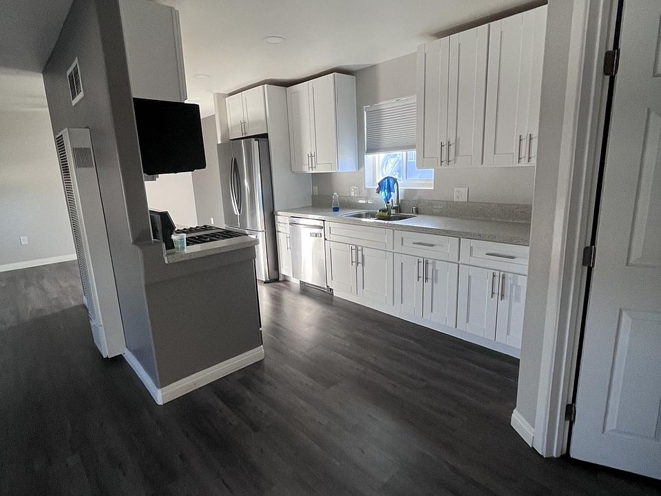 1st image of 310 Richardson Ave