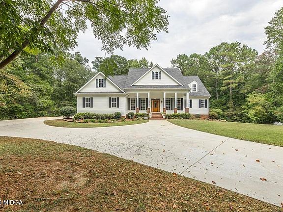 2nd image of 2489 Boxankle Rd