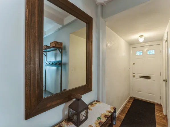 149-32 Union Turnpike image 6 of 17