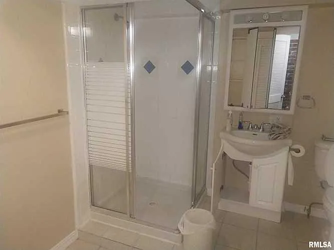 Basement 3/4 Bath