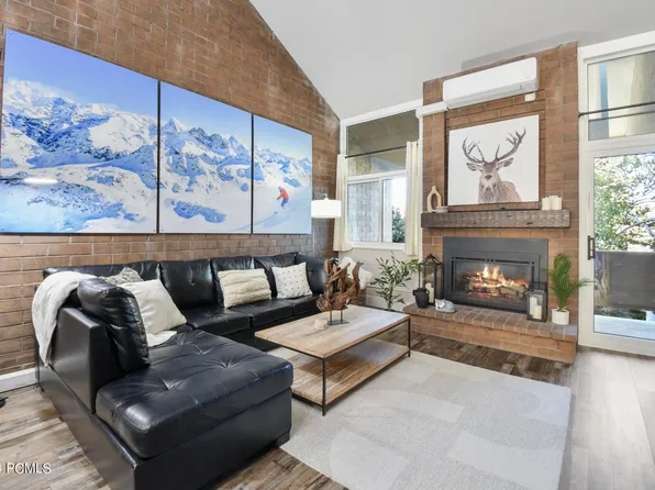 1770 Captain Molly Dr Unit 302, Park City, UT 84060