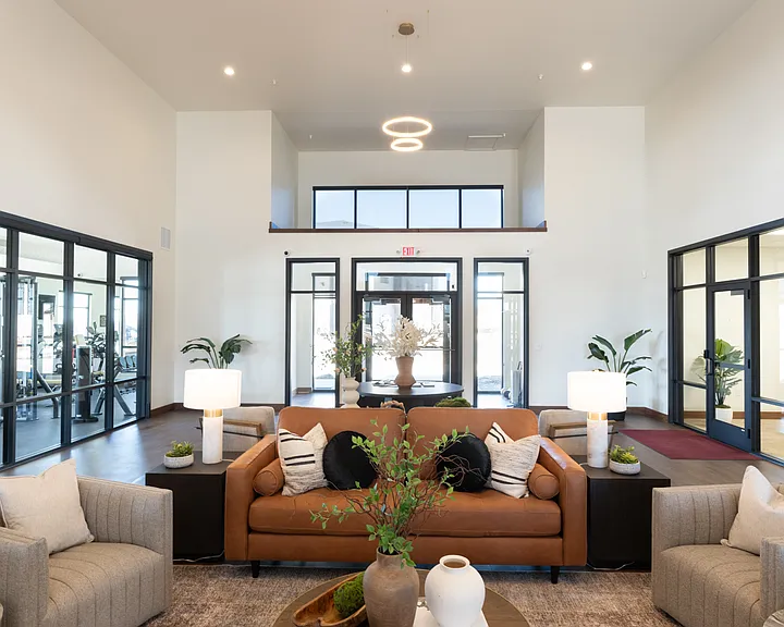 Zimmerman Luxury Apartments — Photo 66