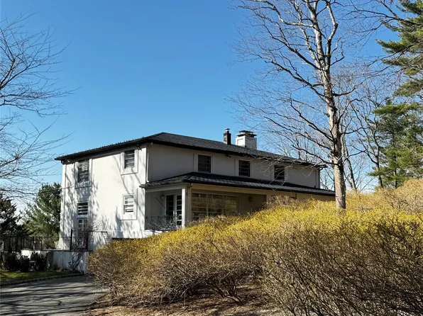 94 Cliff Road, Tuxedo Park, NY 10987