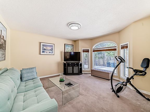 5th image of 52245 Range Rd #225-7