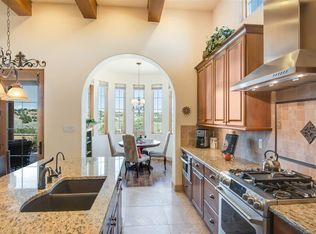 8 Avenida Malaguena, Santa Fe, NM 87506