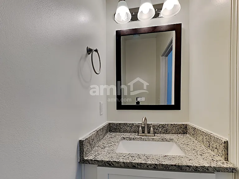 378 Moreland Cir — Photo 8