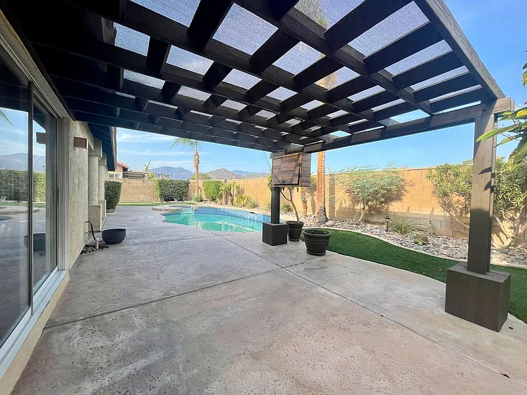 43755 Milan Ct — Photo 19