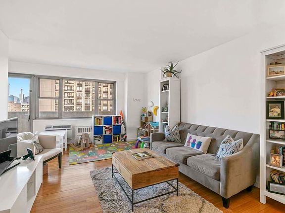 2nd image of 100 W 93rd St APT 19J